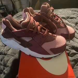 Nike huarache run (ps) brand new with box